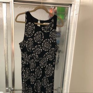 L Loft black & white maxi dress w keyhole
